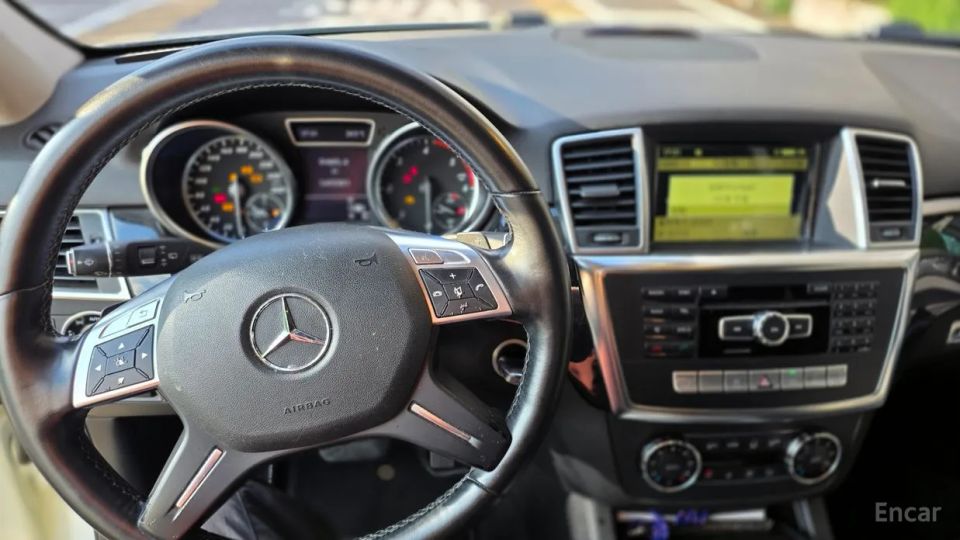 Mercedes-Benz M-class