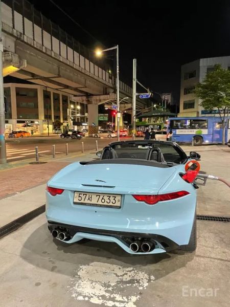 Jaguar F-TYPE