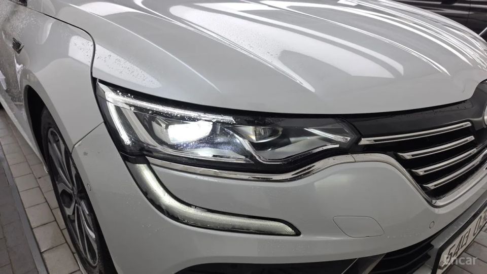 Renault-KoreaSamsung SM6