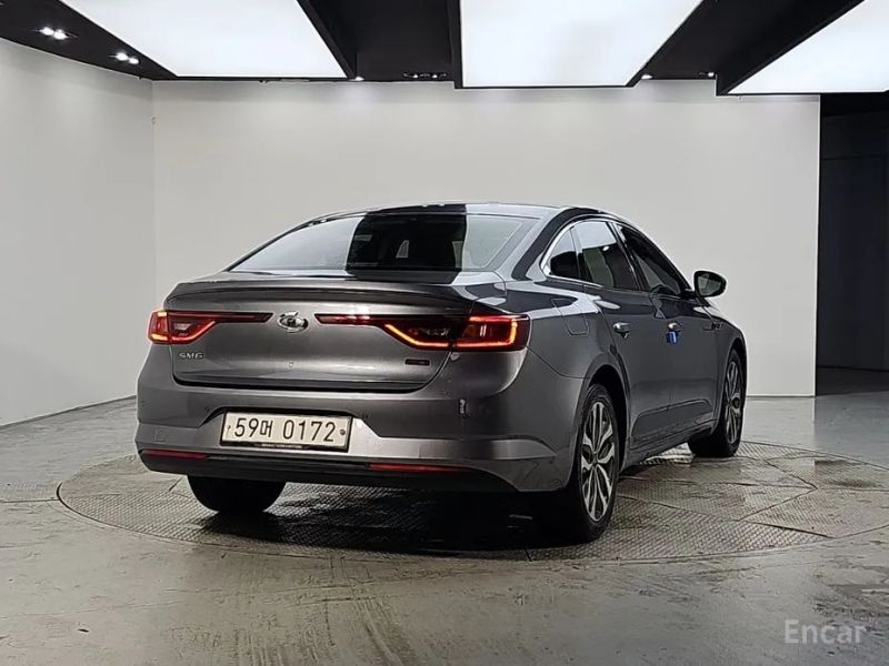 Renault-KoreaSamsung SM6