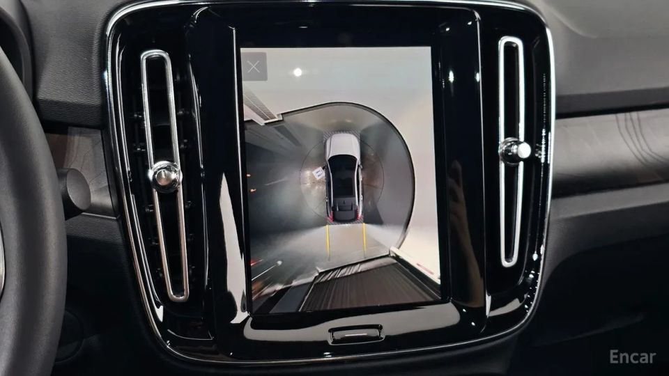 Volvo C40