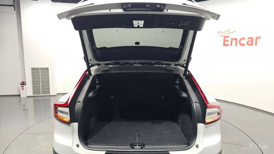 Volvo C40