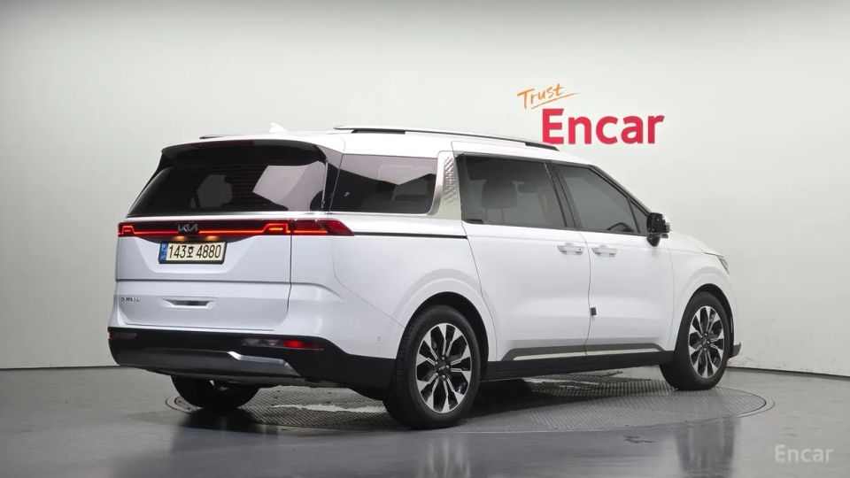 Kia Canival