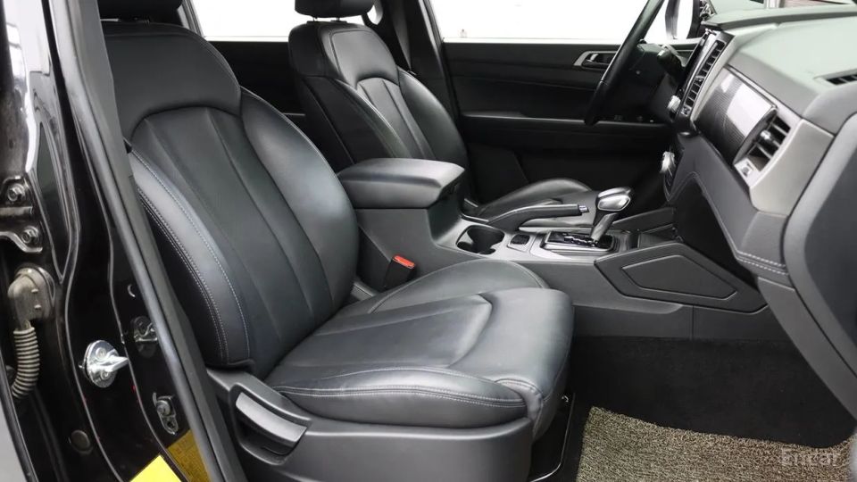 KG_Mobility_Ssangyong Rexton