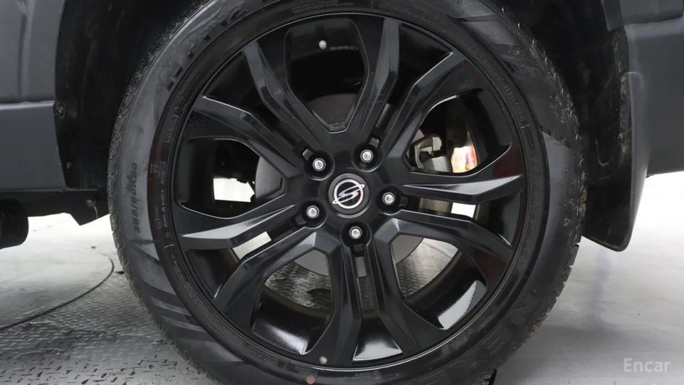 KG_Mobility_Ssangyong Rexton