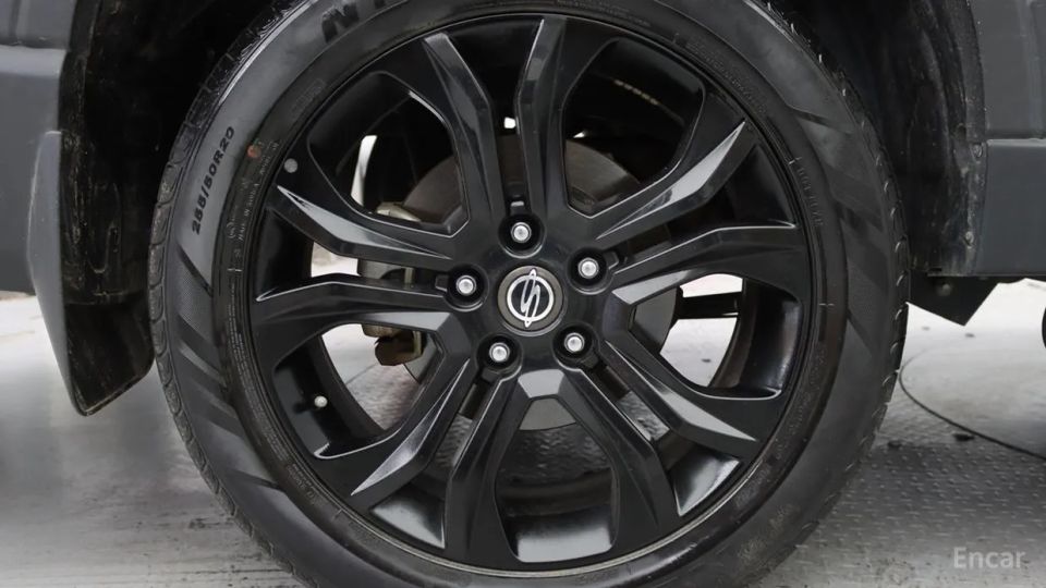 KG_Mobility_Ssangyong Rexton