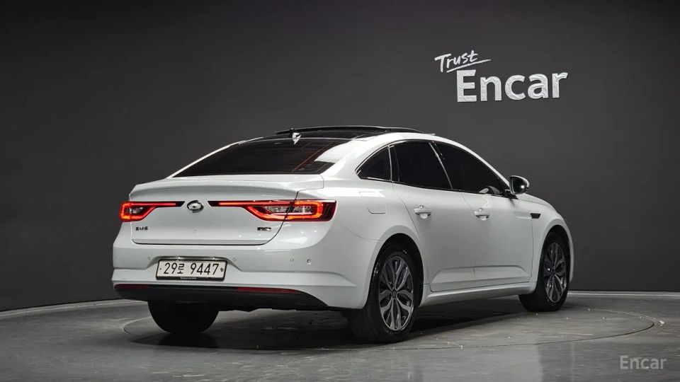 Renault-KoreaSamsung SM6