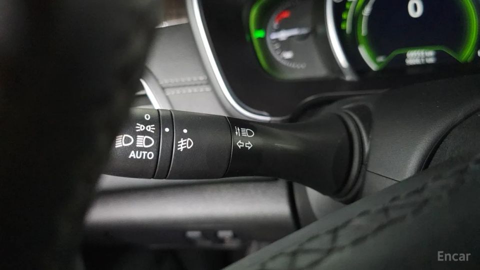 Renault-KoreaSamsung SM6