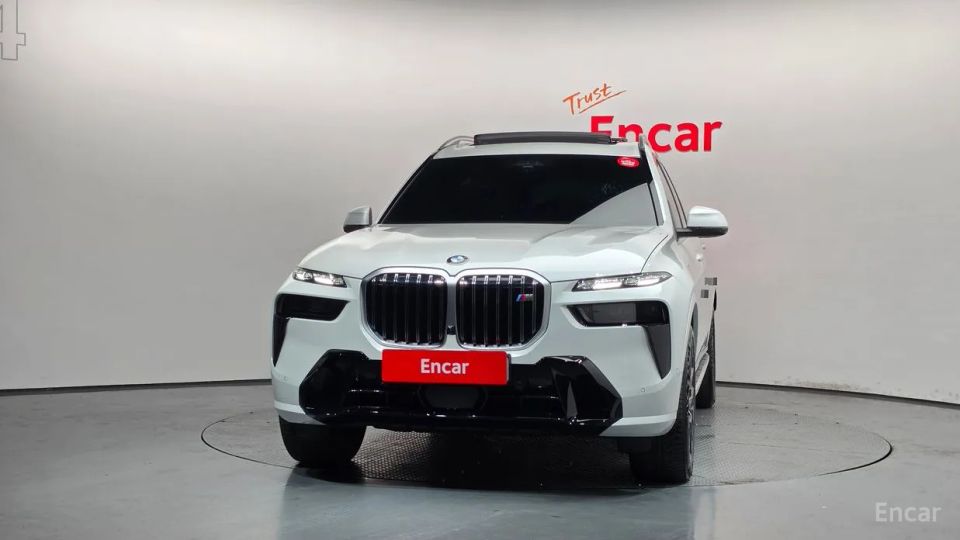 BMW X7