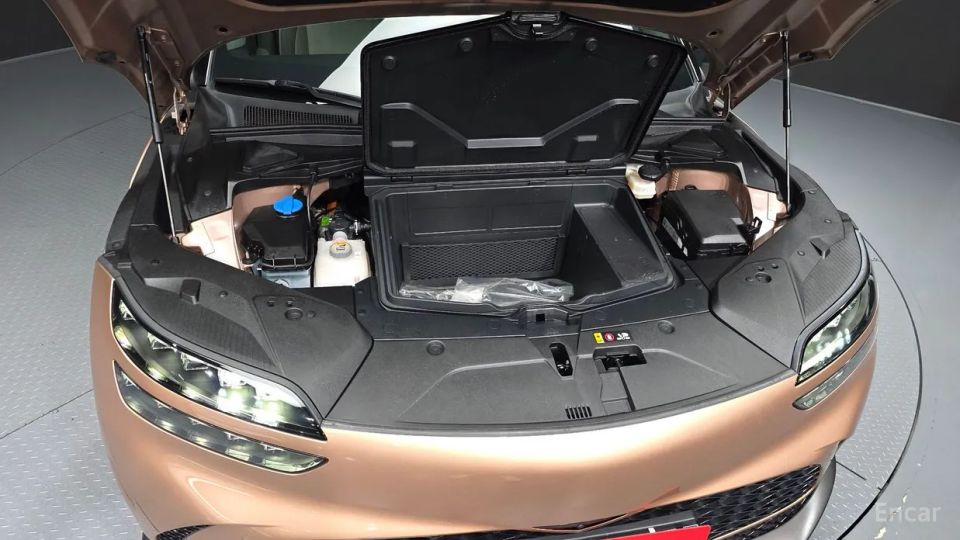 Genesis GV60