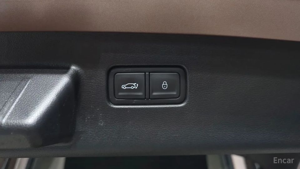 Genesis GV60