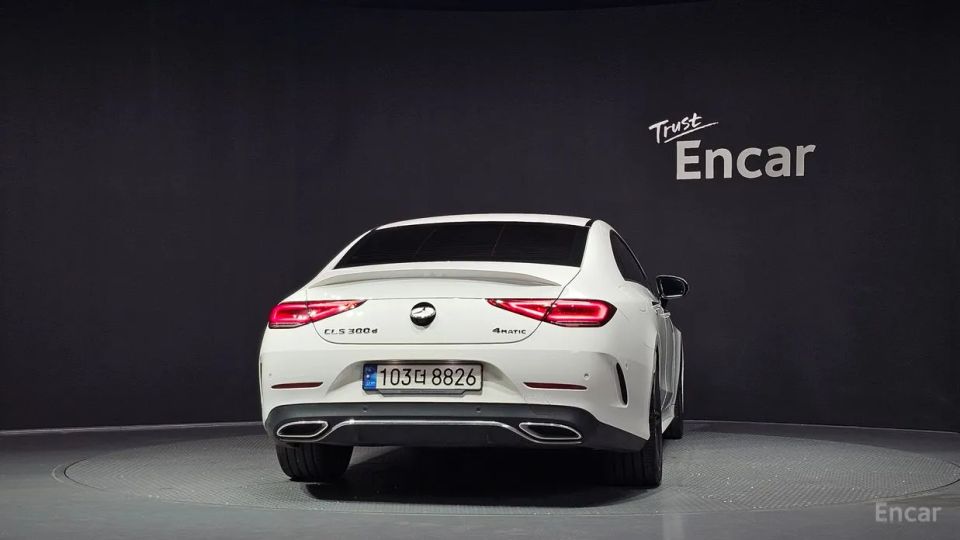 Mercedes-Benz CLS-Class