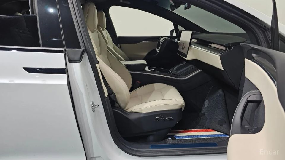 Tesla model-x