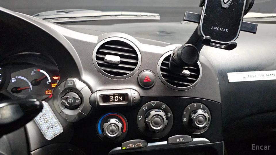 Hyundai Tiburon
