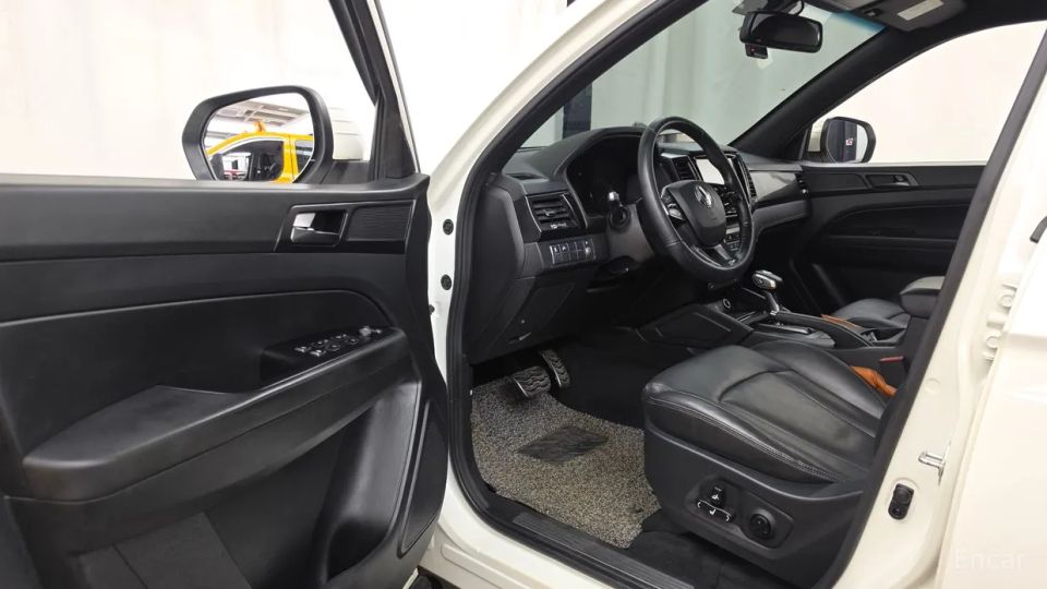 KG_Mobility_Ssangyong Rexton
