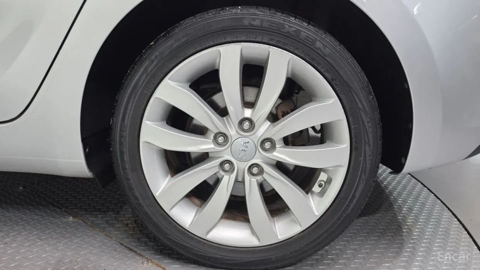 Kia Carens
