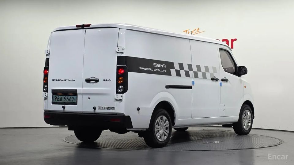 Geely SE-A2 Van