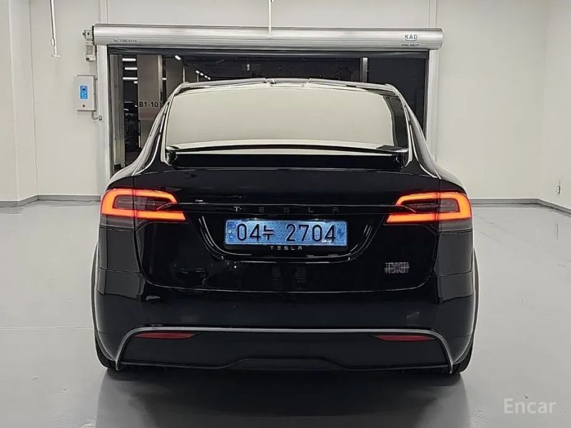 Tesla model-x