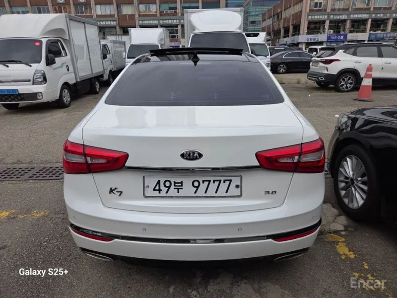 Kia K7