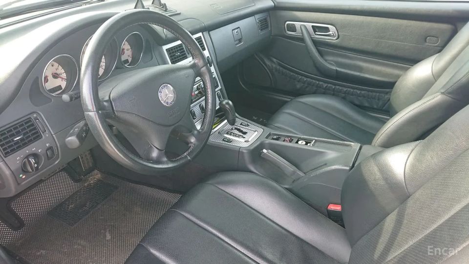 Mercedes-Benz SLK-Class