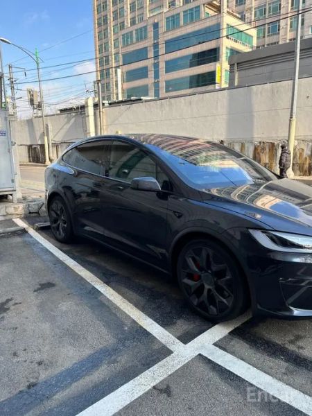 Tesla model-x