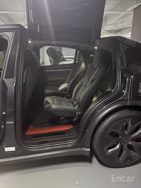 Tesla model-x