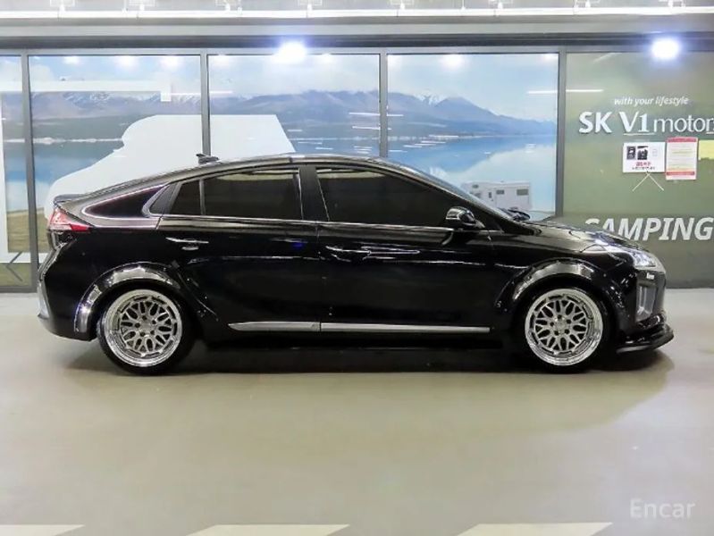 Hyundai Ioniq