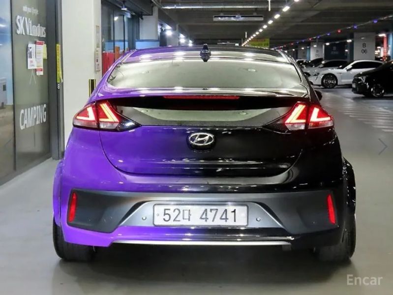 Hyundai Ioniq
