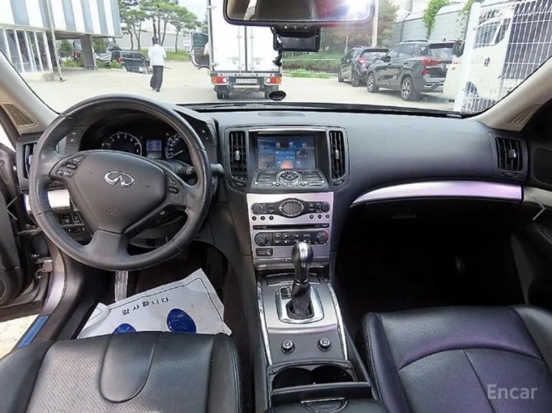 Infiniti G