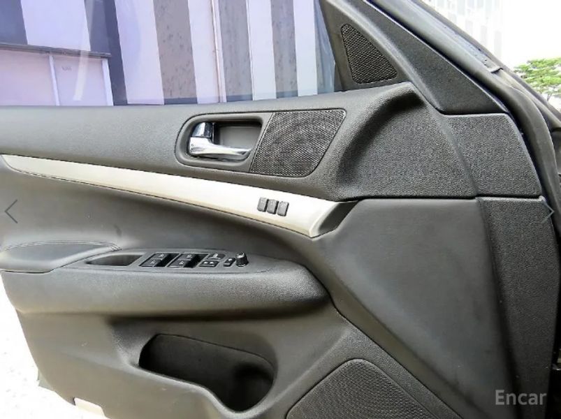 Infiniti G