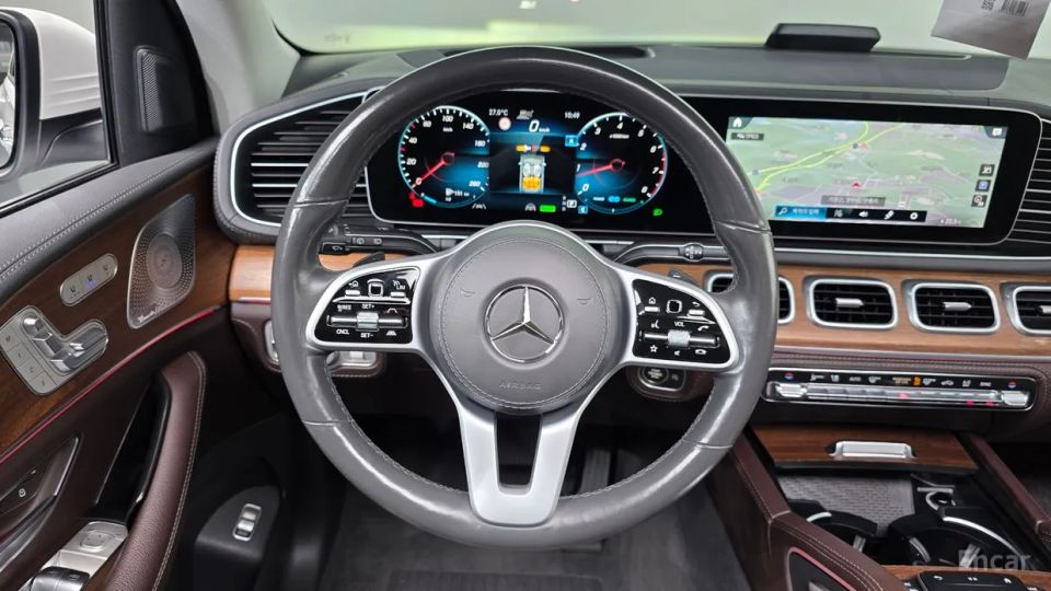 Mercedes-Benz GLE-Class