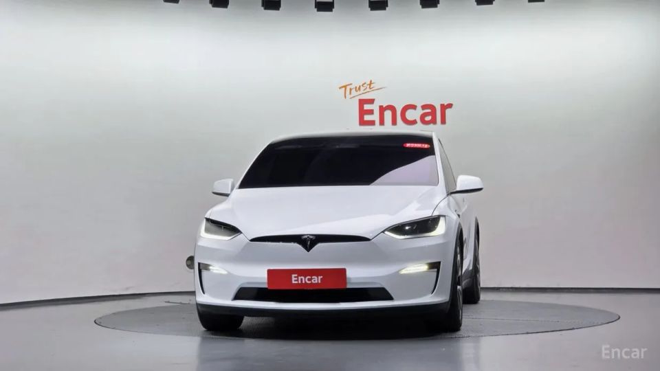 Tesla model-x