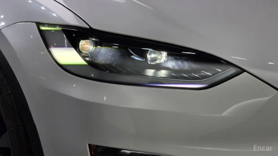 Tesla model-x