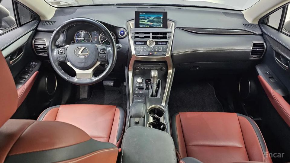 Lexus NX
