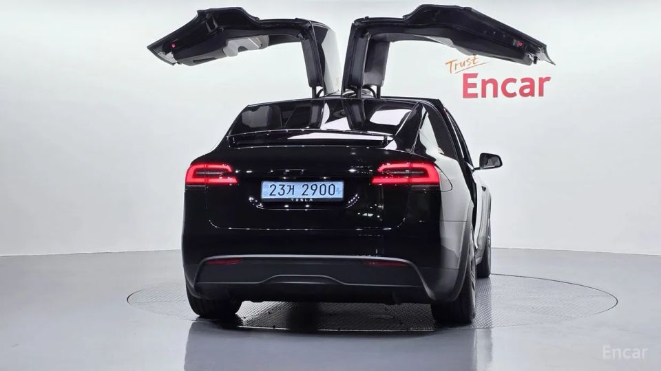Tesla model-x
