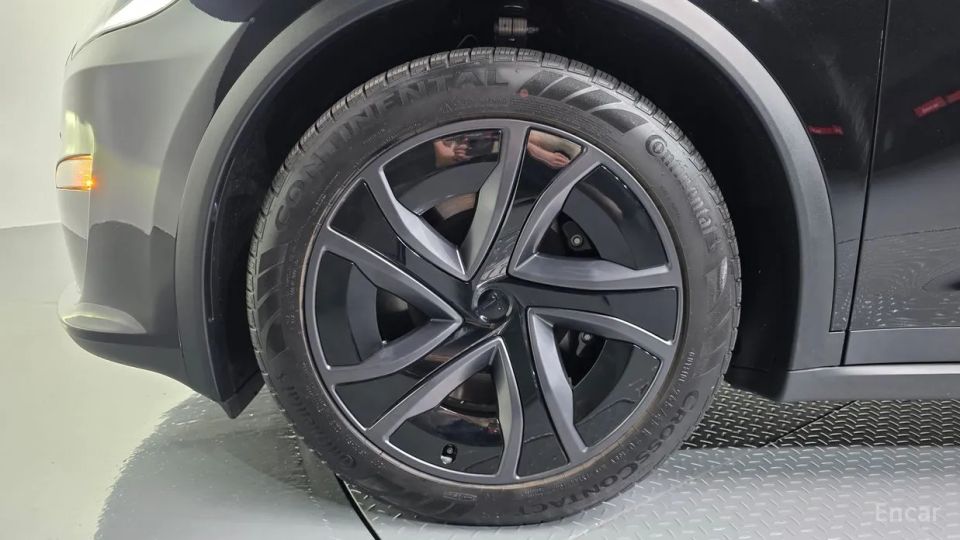Tesla model-x