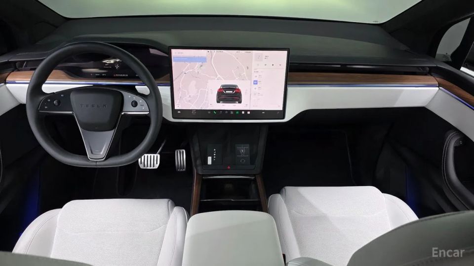 Tesla model-x