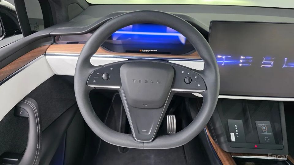 Tesla model-x