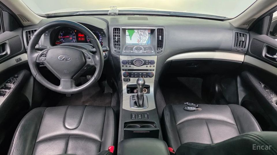 Infiniti G