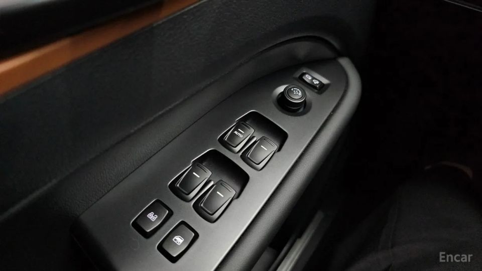 KG_Mobility_Ssangyong Musso