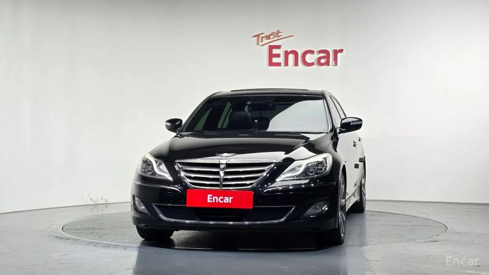 Hyundai Genesis