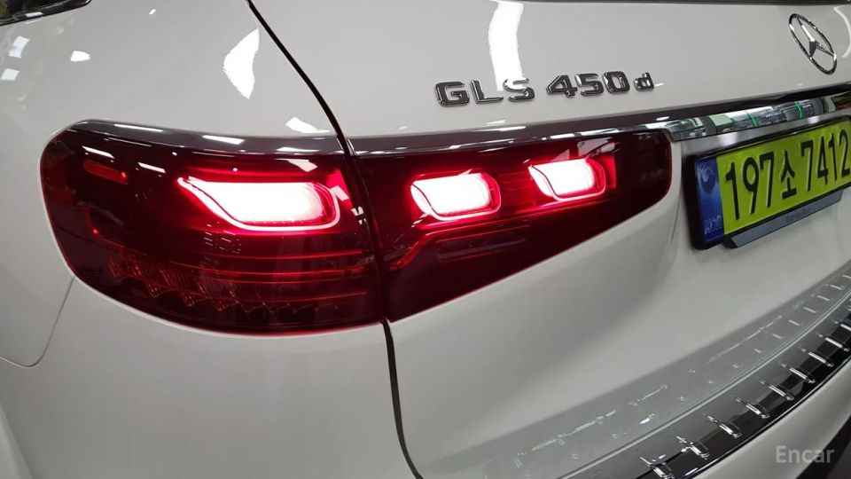 Mercedes-Benz GLS-Class