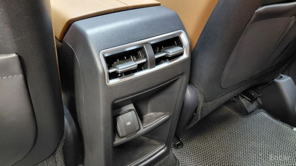 KG_Mobility_Ssangyong Torres