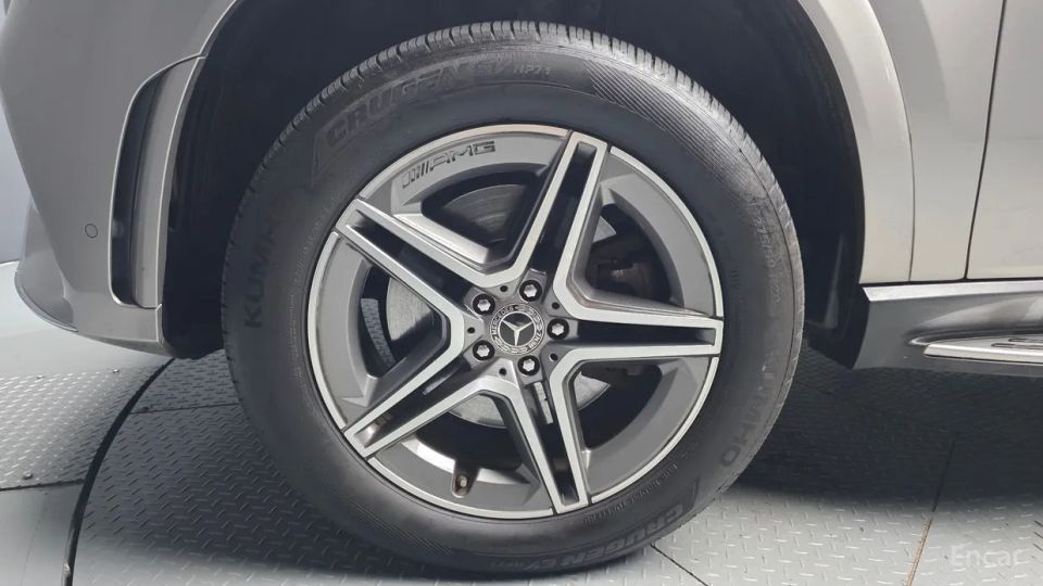 Mercedes-Benz GLE-Class