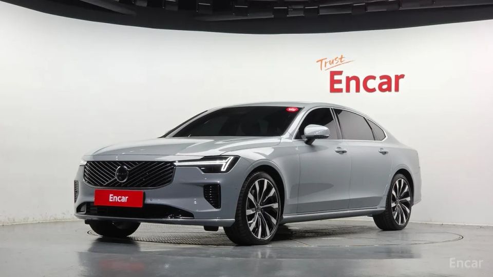 Volvo S90