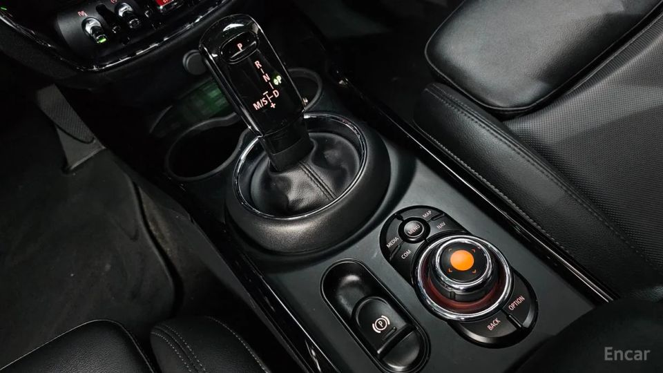 Mini clubman