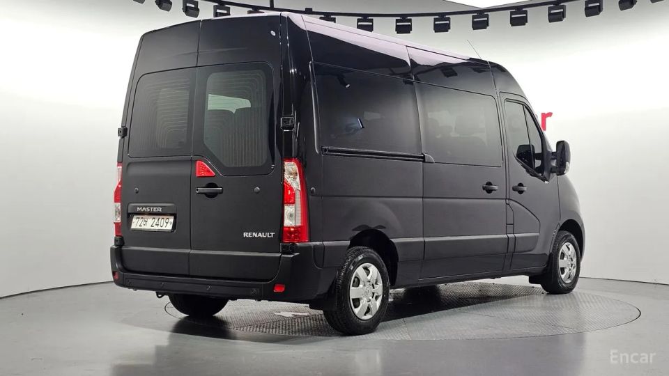 Renault-KoreaSamsung Master