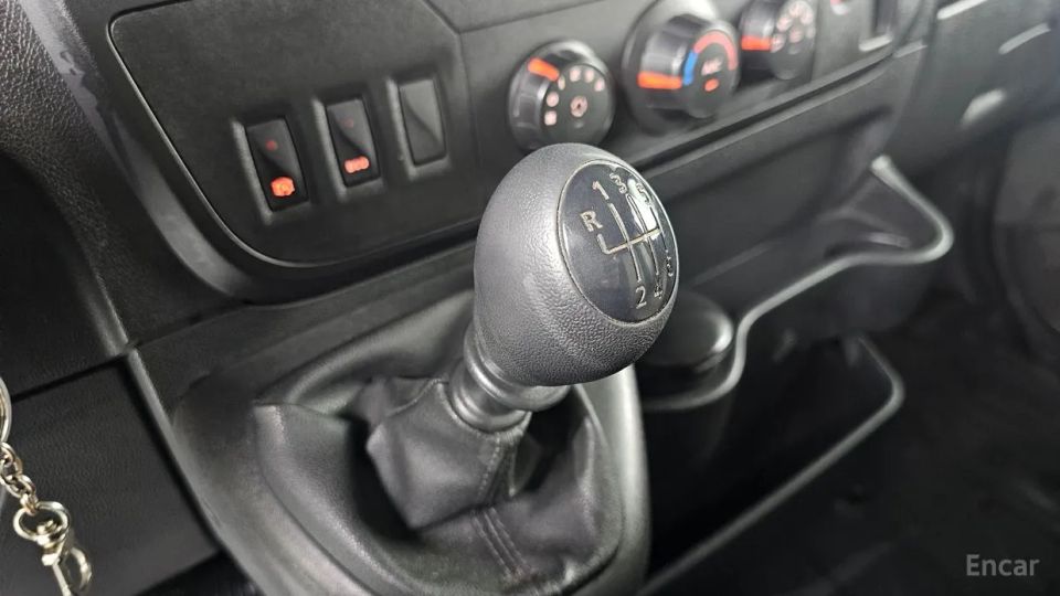 Renault-KoreaSamsung Master