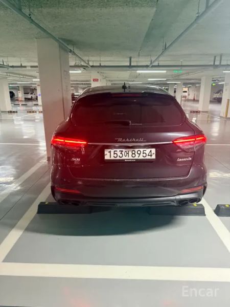 Maserati Levante