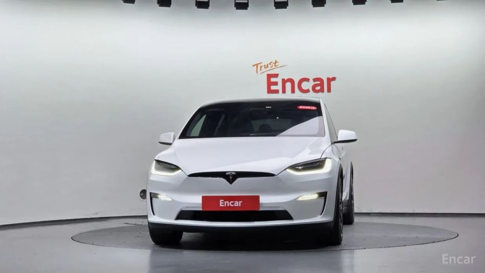 Tesla model-x